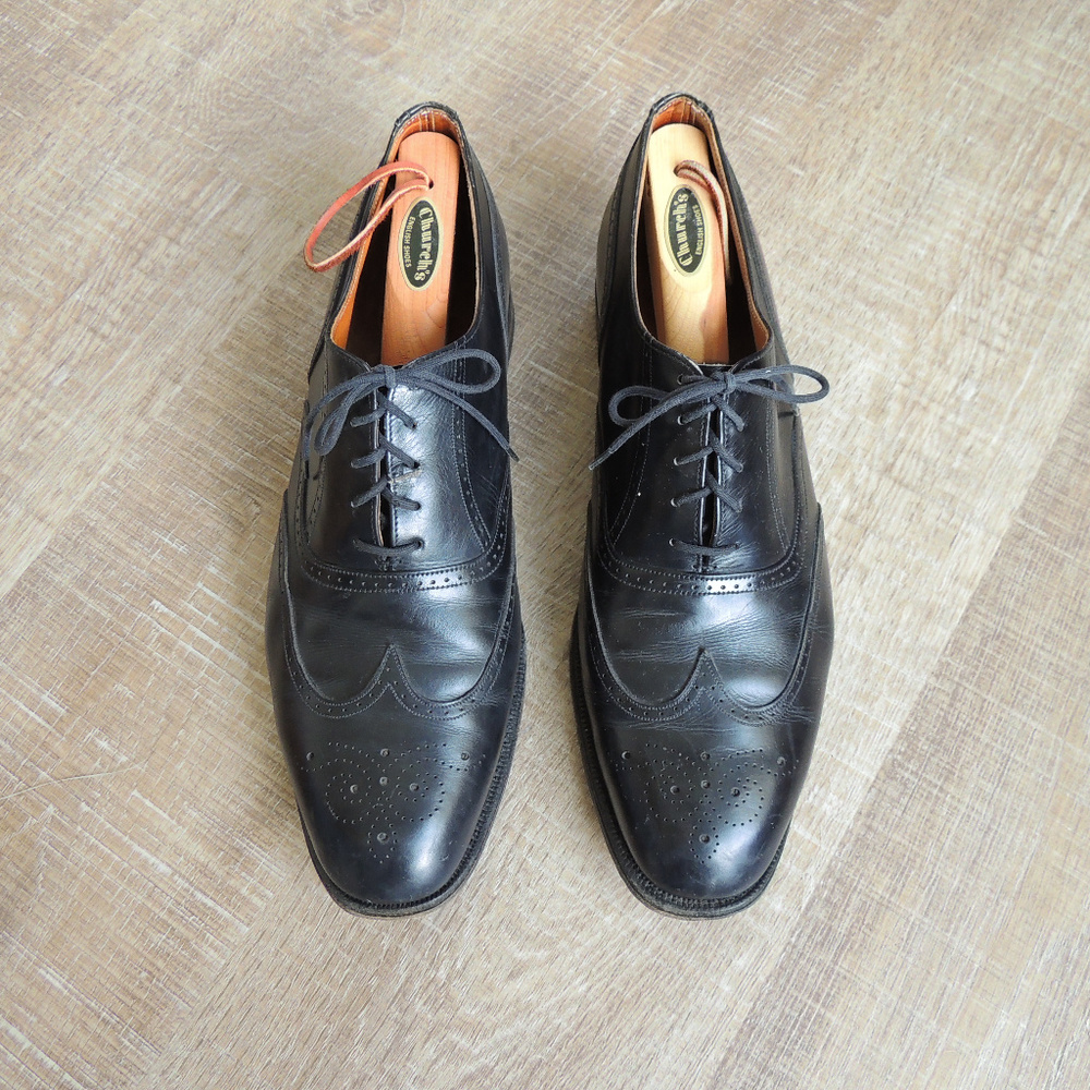 Loddington wingcap Brogue in black cap leather